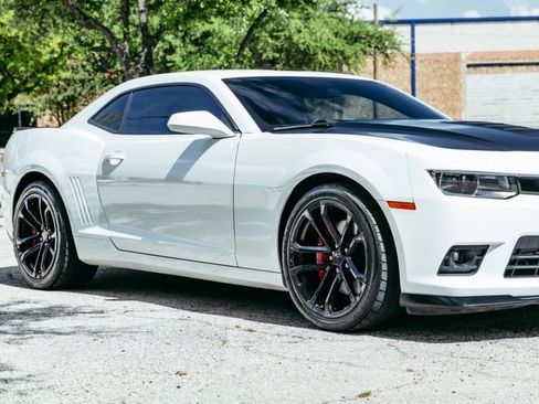 Used 2015 Chevrolet Camaro SS w/ SS Performance Package image 57