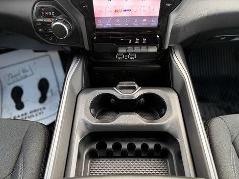 Used 2025 RAM 1500 Big Horn AWD/4WD image 28
