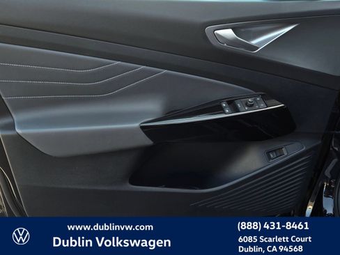 Used 2023 Volkswagen ID.4 Pro S AWD/4WD image 10