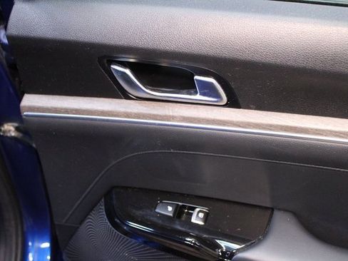 Used 2022 Kia K5 GT-Line image 12