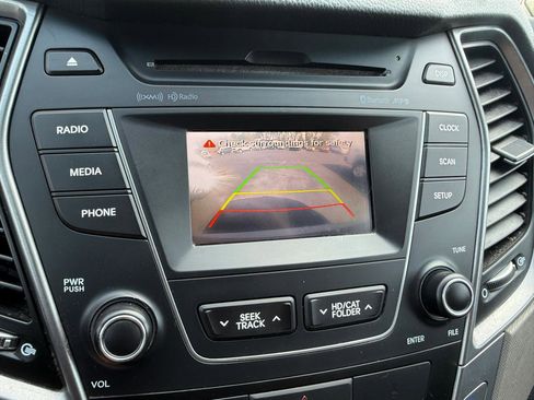 Used 2016 Hyundai Santa Fe SE w/ Option Group 02 image 24