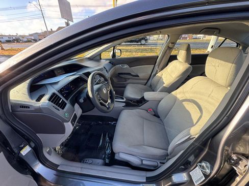 Used 2012 Honda Civic LX image 9