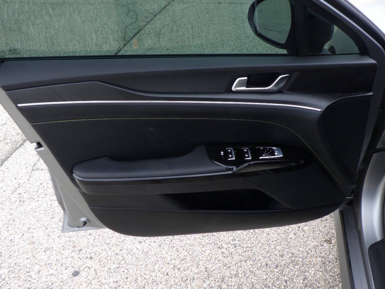Used 2025 Kia K5 GT FWD image 9