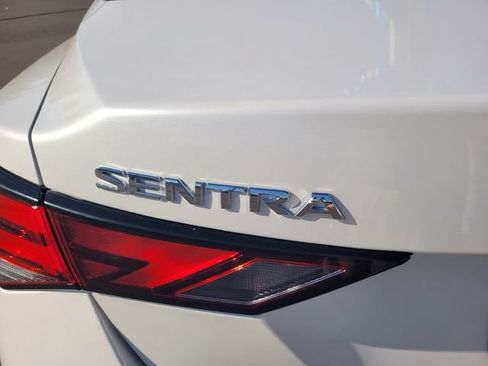 Used 2025 Nissan Sentra SV w/ SV Premium Package FWD image 10