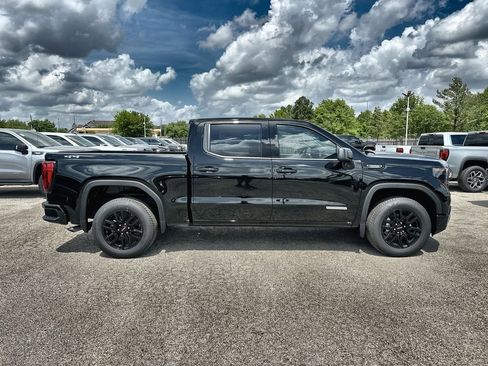 New 2026 GMC Sierra 1500 Elevation image 10