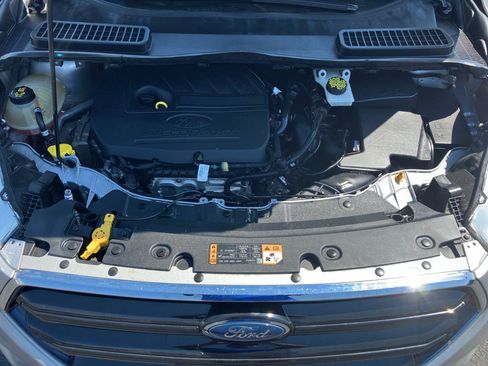 Used 2018 Ford Escape SE FWD image 33