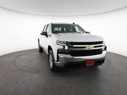 Used 2022 Chevrolet Silverado 1500 LT AWD/4WD image 3