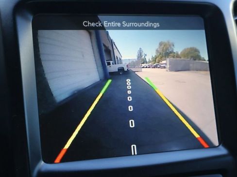 Used 2017 Jeep Cherokee Limited AWD/4WD image 18