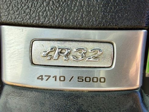 Used 2008 Volkswagen R32 AWD/4WD image 42