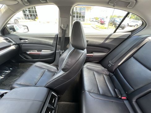 Used 2015 Acura TLX w/ Technology Package FWD image 3