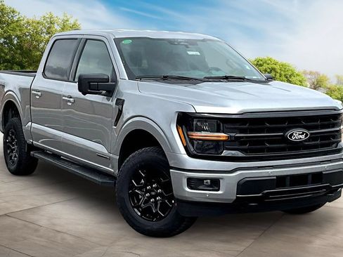Used 2025 Ford F150 XLT w/ Equipment Group 302A MID AWD/4WD image 7