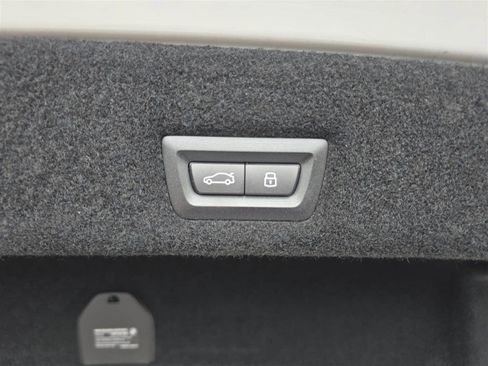 New 2025 BMW i7 eDrive50 image 6