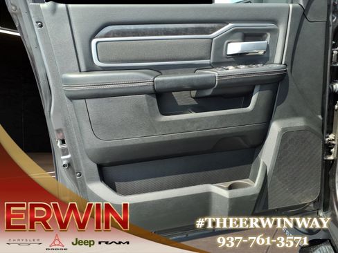 Certified 2024 RAM 2500 Big Horn w/ Night Edition AWD/4WD image 10