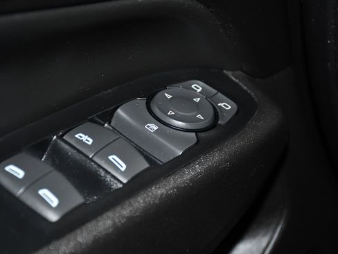 Used 2018 Chevrolet Equinox LT AWD/4WD image 35