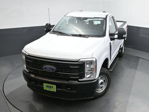 New 2026 Ford F250 XL w/ F-250 >10K GVWR Package AWD/4WD image 28