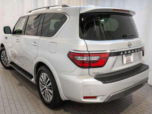 Used 2021 Nissan Armada SV w/ SV Appearance Package image 3