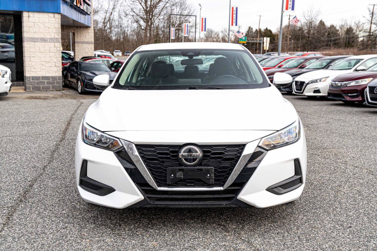 Used 2021 Nissan Sentra SV FWD image 2