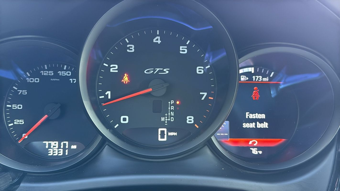 Used 2018 Porsche Macan GTS AWD/4WD image 21