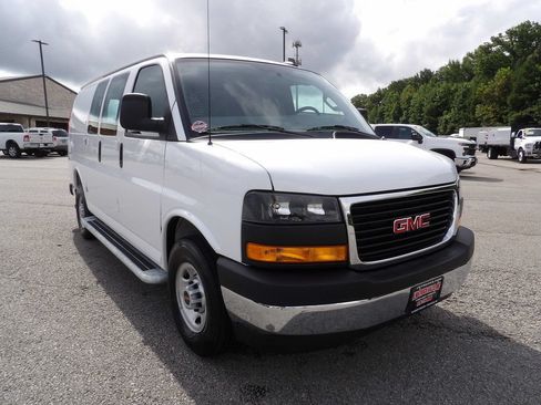 Used 2025 GMC Savana 2500 w/ Driver Convenience Package RWD image 11