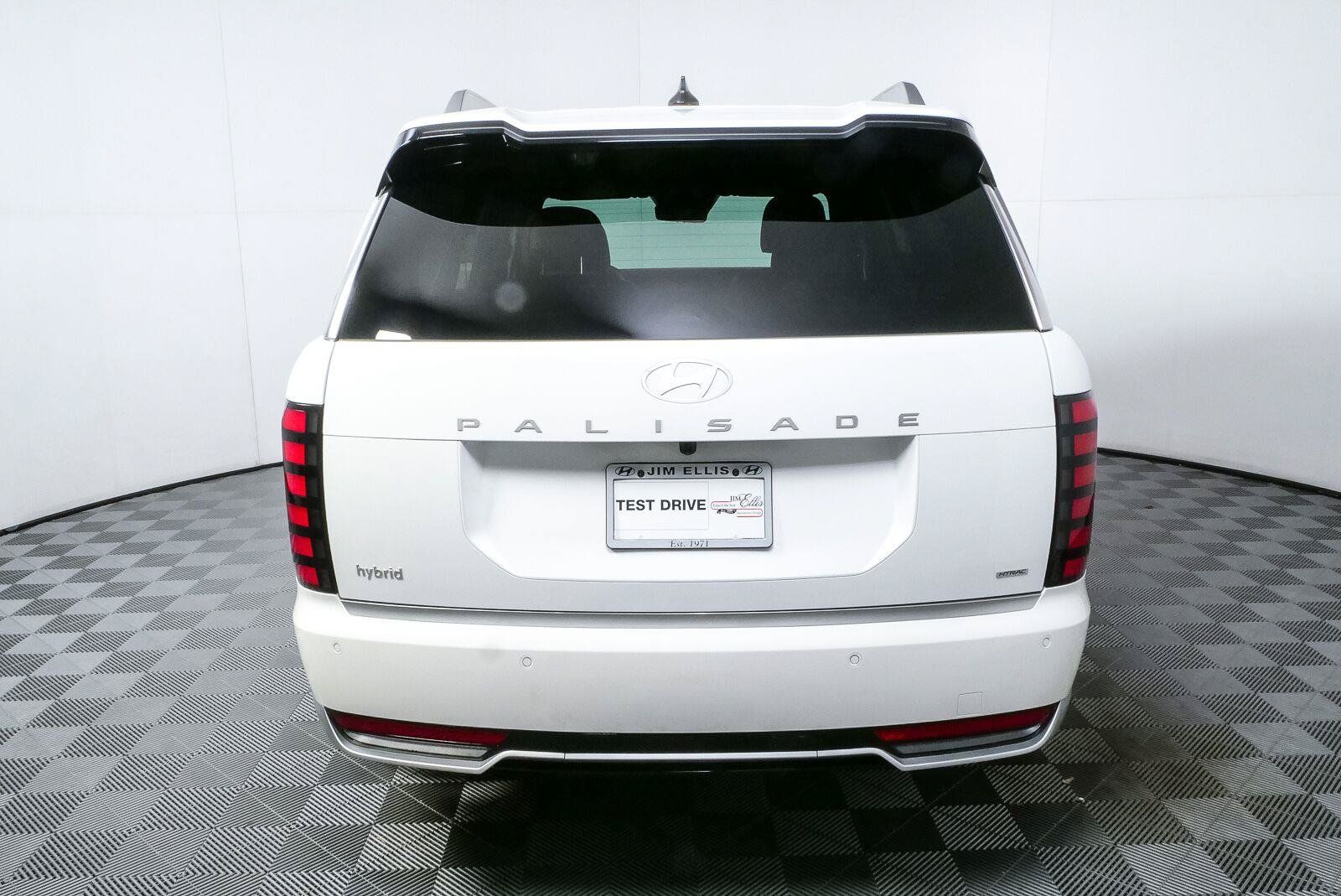 Used 2026 Hyundai Palisade Calligraphy AWD/4WD image 25