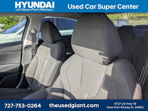 Certified 2023 Hyundai Elantra SEL FWD image 3