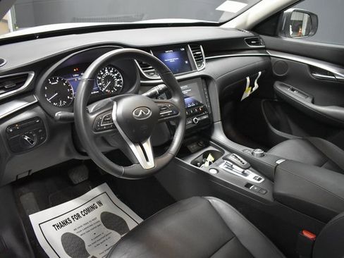 Used 2025 INFINITI QX50 Luxe image 7