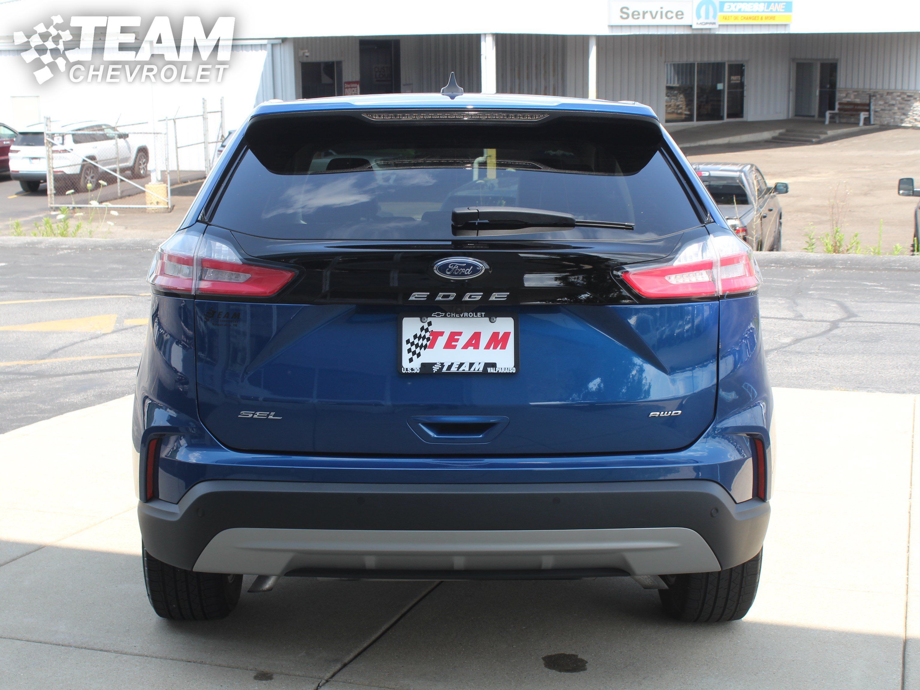 Used 2024 Ford Edge SEL w/ Convenience Package AWD/4WD image 5