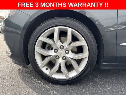 Used 2015 Chevrolet Impala LTZ FWD image 32