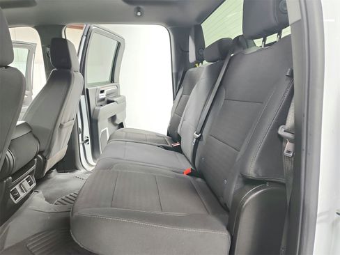 Used 2025 Chevrolet Silverado 2500 LT image 33