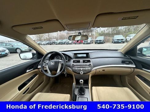 Used 2011 Honda Accord LX image 28