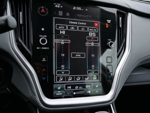 Used 2025 Subaru Outback Premium image 23