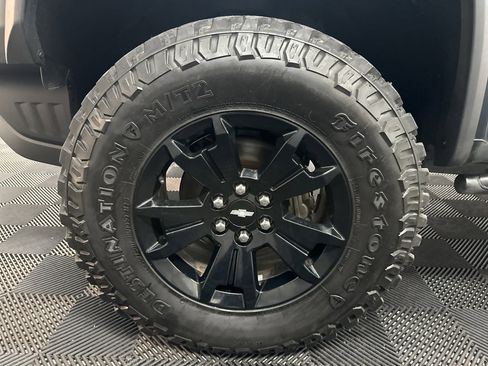 Used 2020 Chevrolet Colorado ZR2 w/ ZR2 Dusk Special Edition image 35