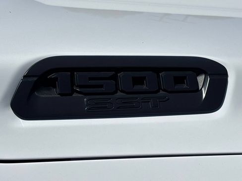 Used 2025 RAM 1500 Big Horn AWD/4WD image 11