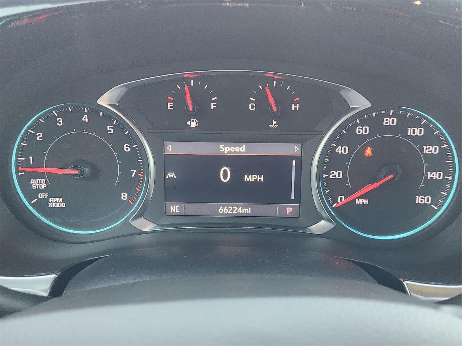 Used 2023 Chevrolet Traverse LT FWD image 16
