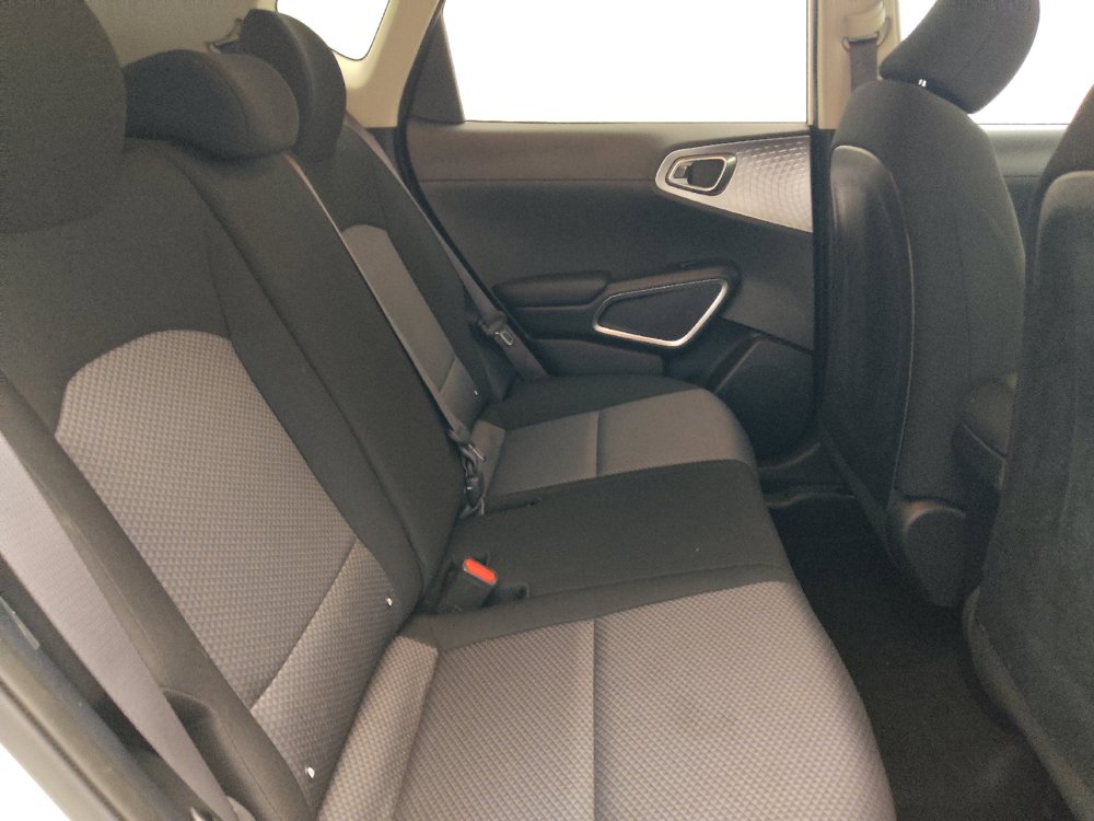 Used 2020 Kia Soul LX FWD image 19