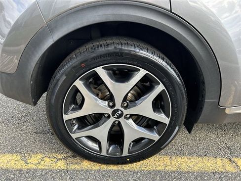 Used 2019 Kia Sportage SX image 12