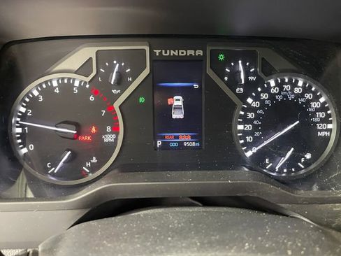Used 2024 Toyota Tundra SR5 w/ SR5 Premium Package image 5