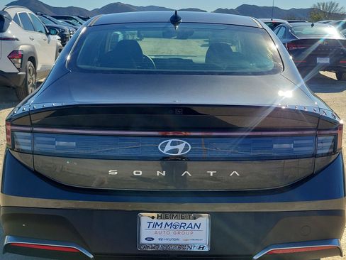 New 2026 Hyundai Sonata SE FWD image 19