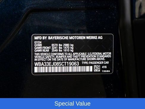 Used 2025 BMW 760i xDrive w/ Executive Package AWD/4WD image 24