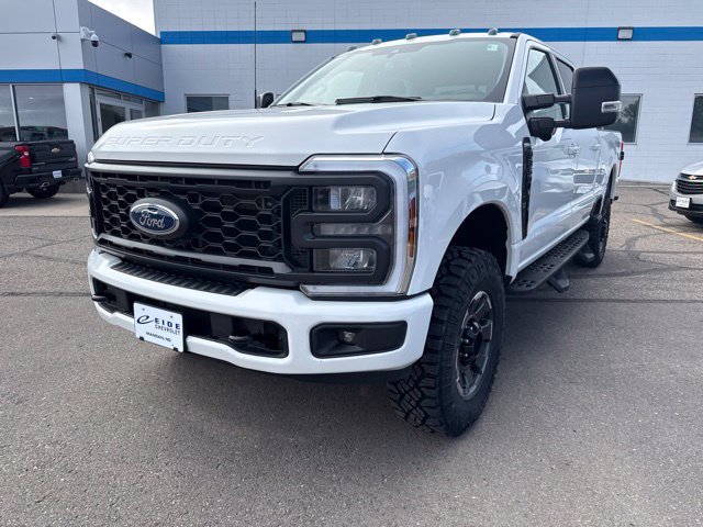 Used 2024 Ford F350 Lariat w/ Tremor Off-Road Package AWD/4WD image 8