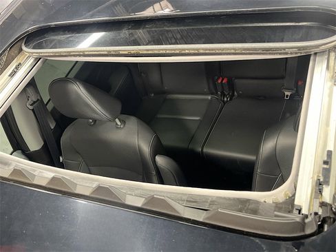 Used 2023 Honda Ridgeline RTL-E image 23