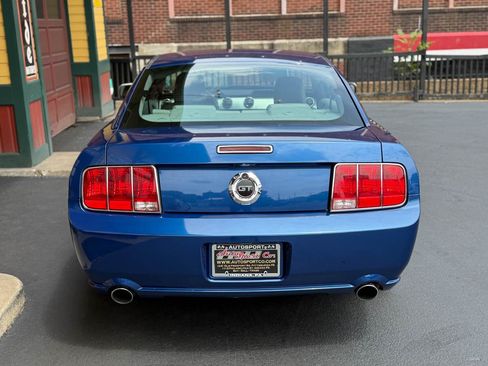 Used 2006 Ford Mustang GT Premium RWD image 7