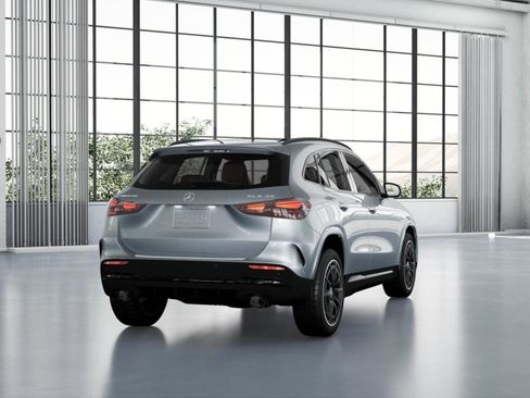 New 2026 Mercedes-Benz GLA 35 AMG 4MATIC image 23