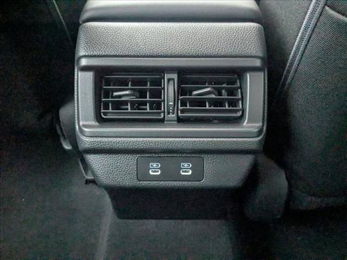 Used 2025 Honda Accord SE image 16