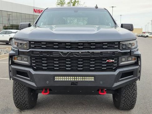 Used 2021 Chevrolet Silverado 1500 Custom Trail Boss w/ LPO, Dark Essentials Package image 6