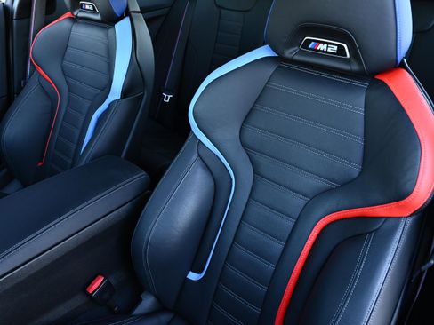 Used 2024 BMW M2 w/ Lighting Package image 10