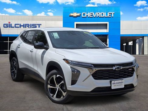 New 2026 Chevrolet Trax RS w/ Driver Confidence Package FWD image 1