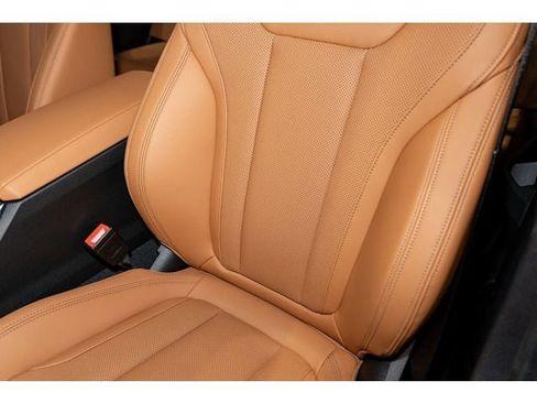 New 2026 BMW 330i xDrive Sedan w/ M Sport Package image 57