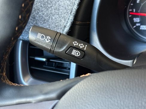 Used 2023 GMC Terrain AT4 AWD/4WD image 36