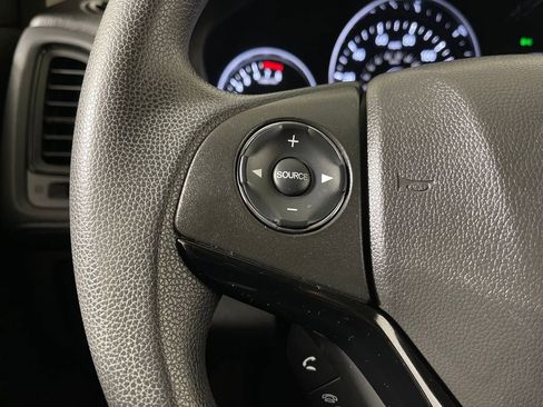 Used 2016 Honda HR-V LX image 26